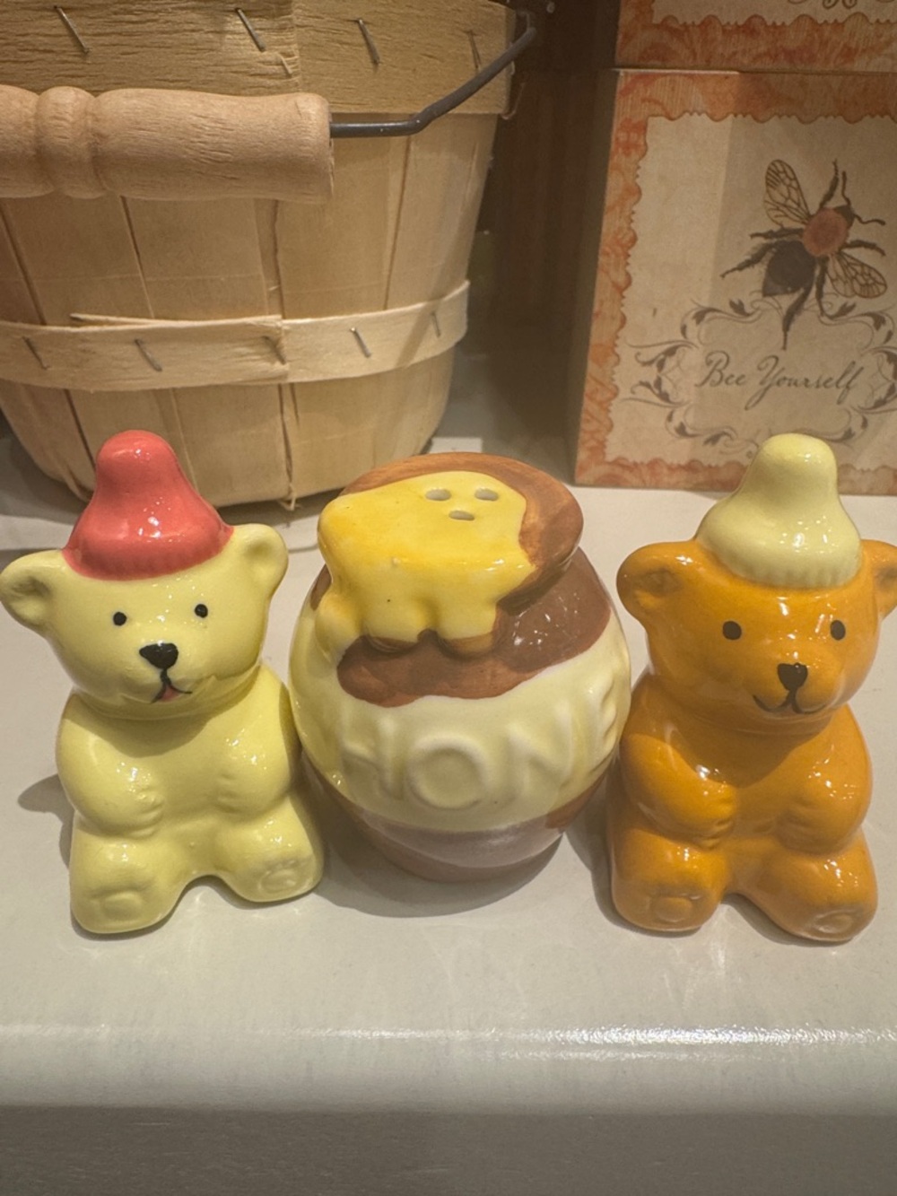Ceramic Bear Salt & Pepper Shakers with Honey Pot (3 pcs)